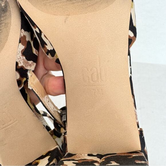 Cabi Kiki Ankle Kitten Block Heel - Picture 13 of 15